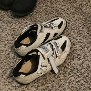 Shimano clip in shoes size 6 1/2.